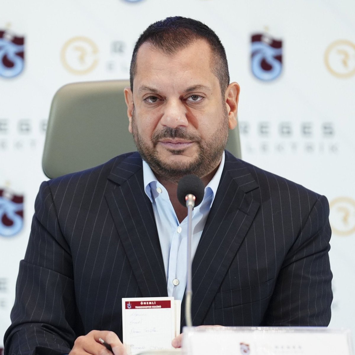 P İ T B U L L tweet media