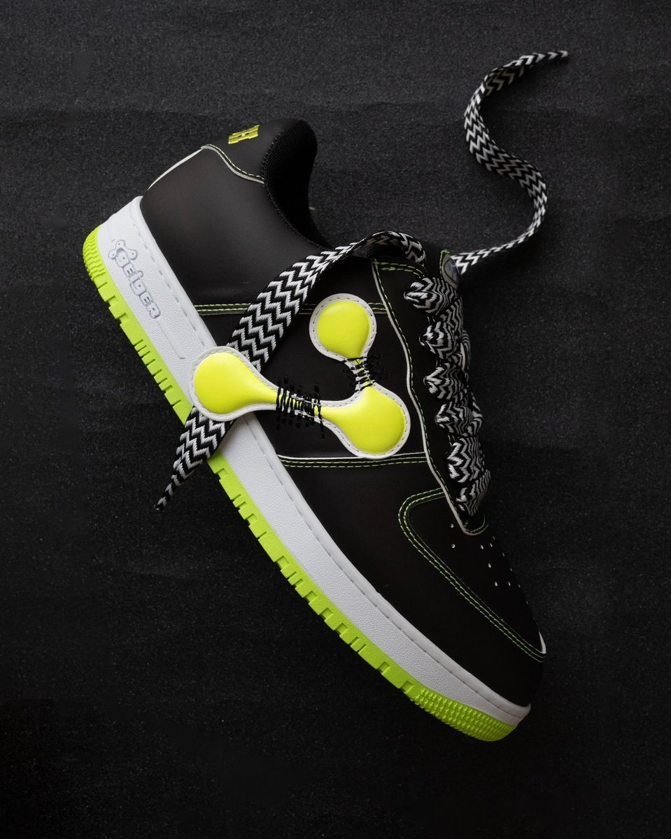 Modern Notoriety tweet media