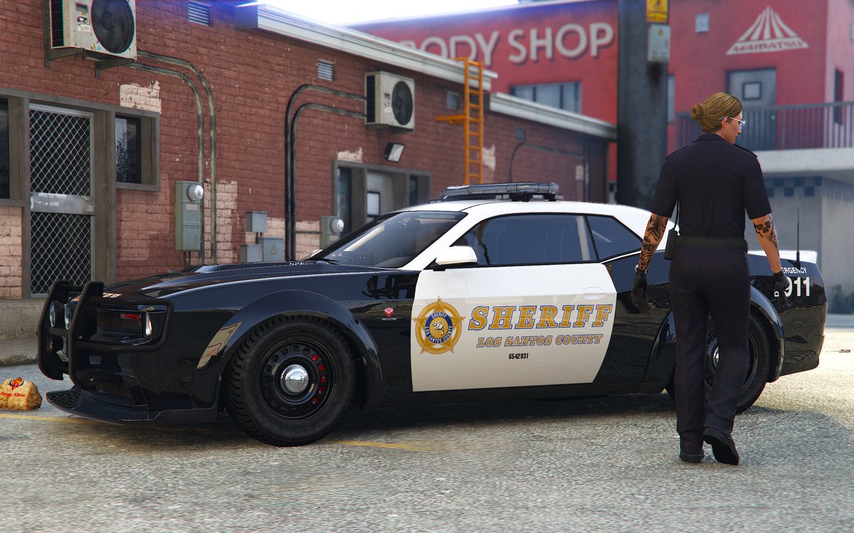 BlackDron80 tweet media