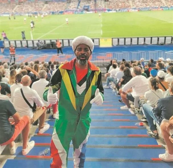 Lassy 🗑 Laden tweet media