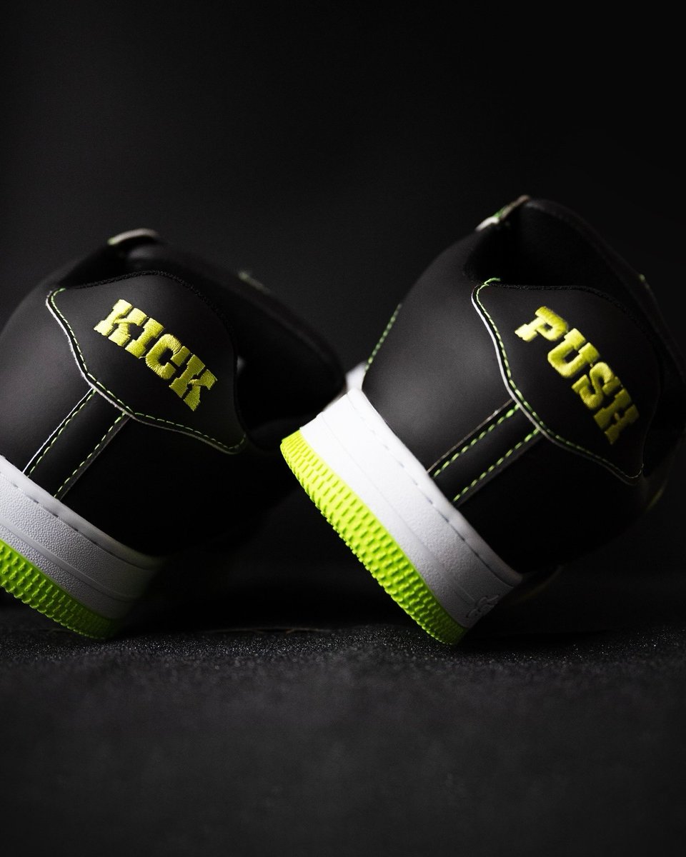 Modern Notoriety tweet media