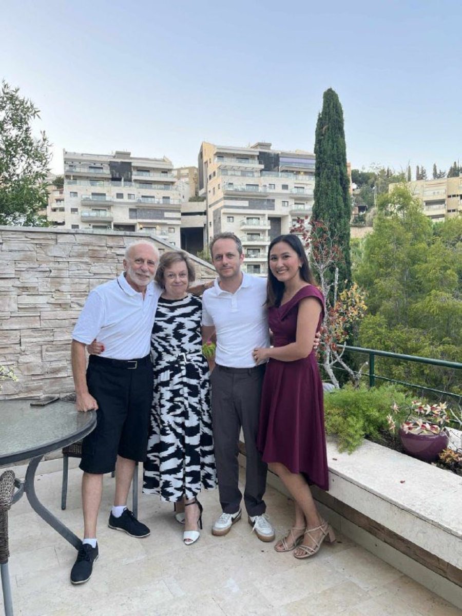 SissiEmperatriz 🇮🇱 tweet media