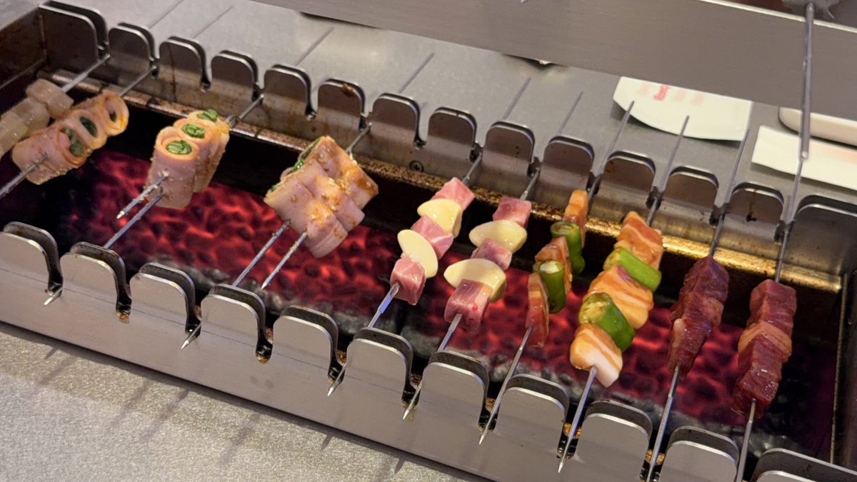 January ‧₊ ⁺ tweet media