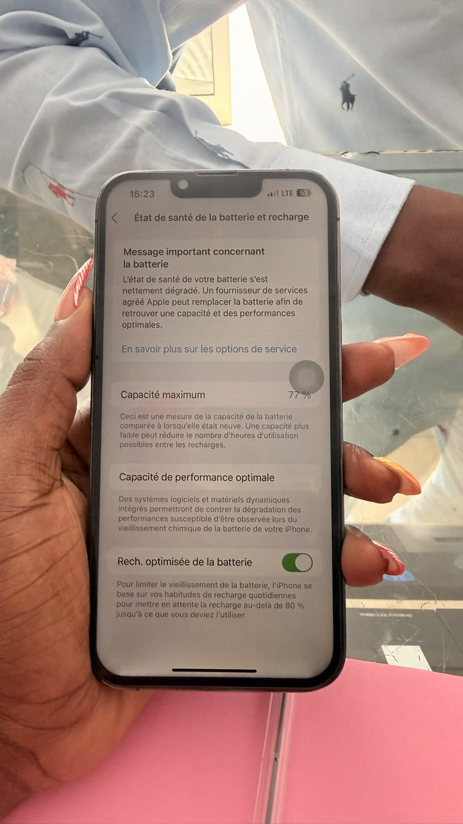 Les Business de Tata Passi 💻📲 tweet media