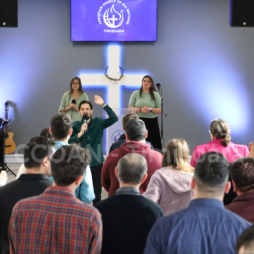 CCOANTimisoara's tweet image. We thank God Almighty for another time of grace in His presence at CCOAN Timisoara!

#SundayService #worship #sermon #prayer #PastorSorin