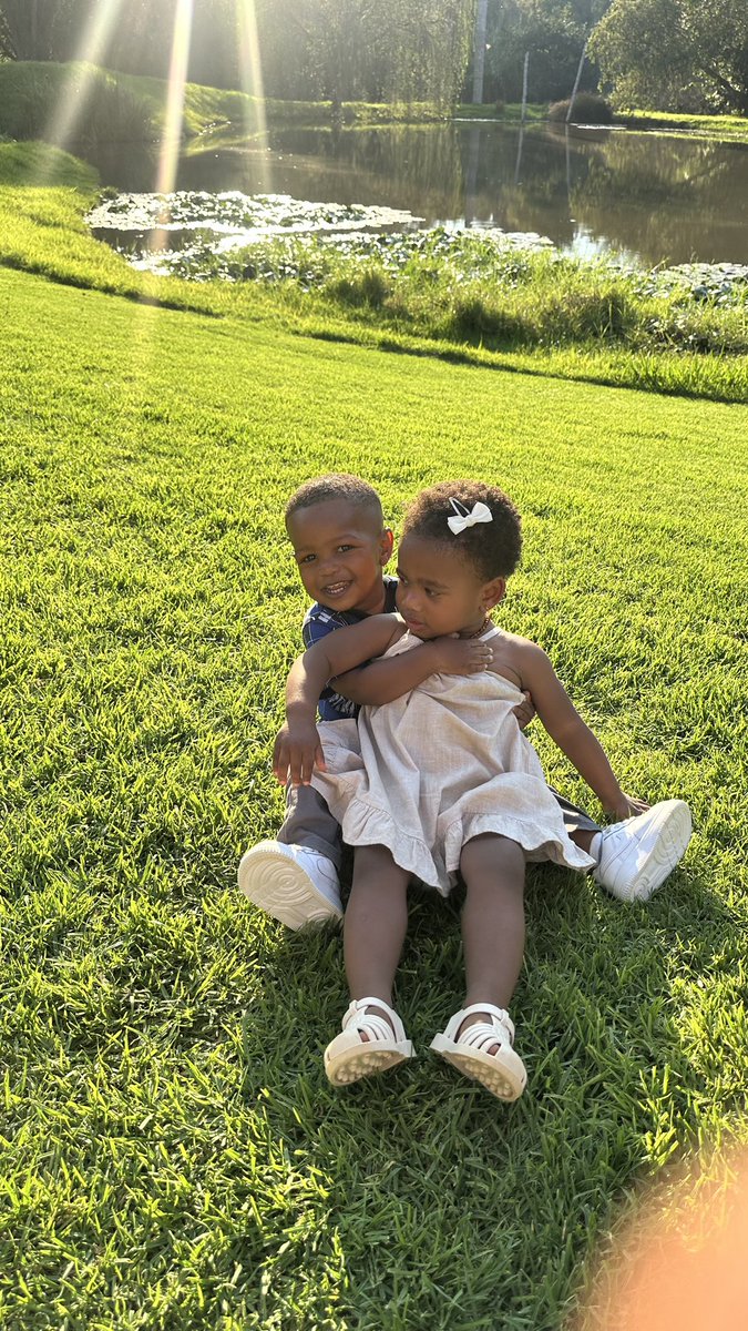 Sazi Ngcobo tweet media