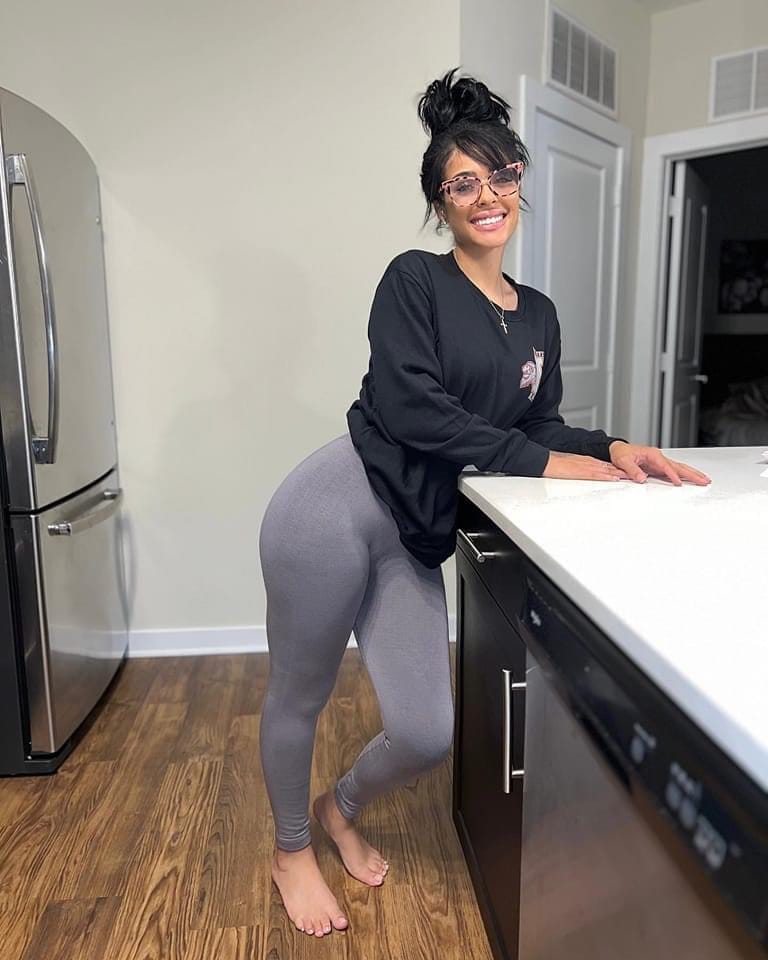 Queen Msgreen kate tweet media