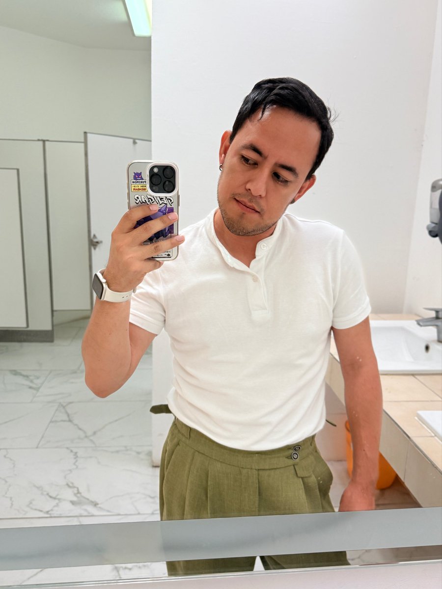 Meme Villa tweet media