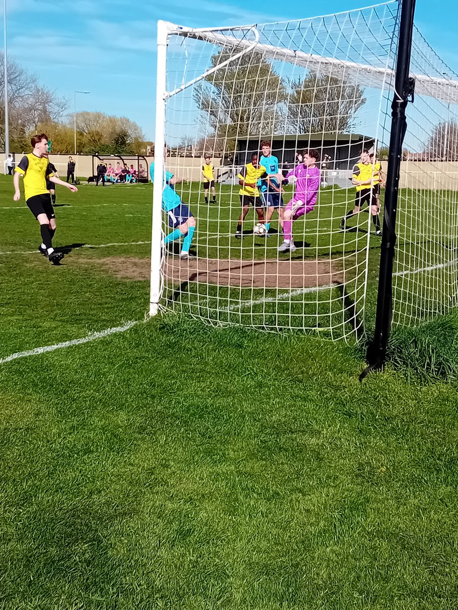 Chris Piper tweet media