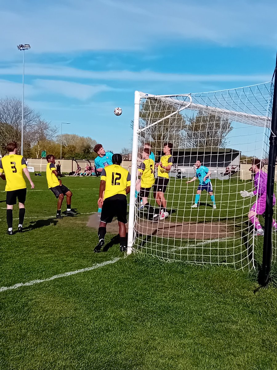 Chris Piper tweet media