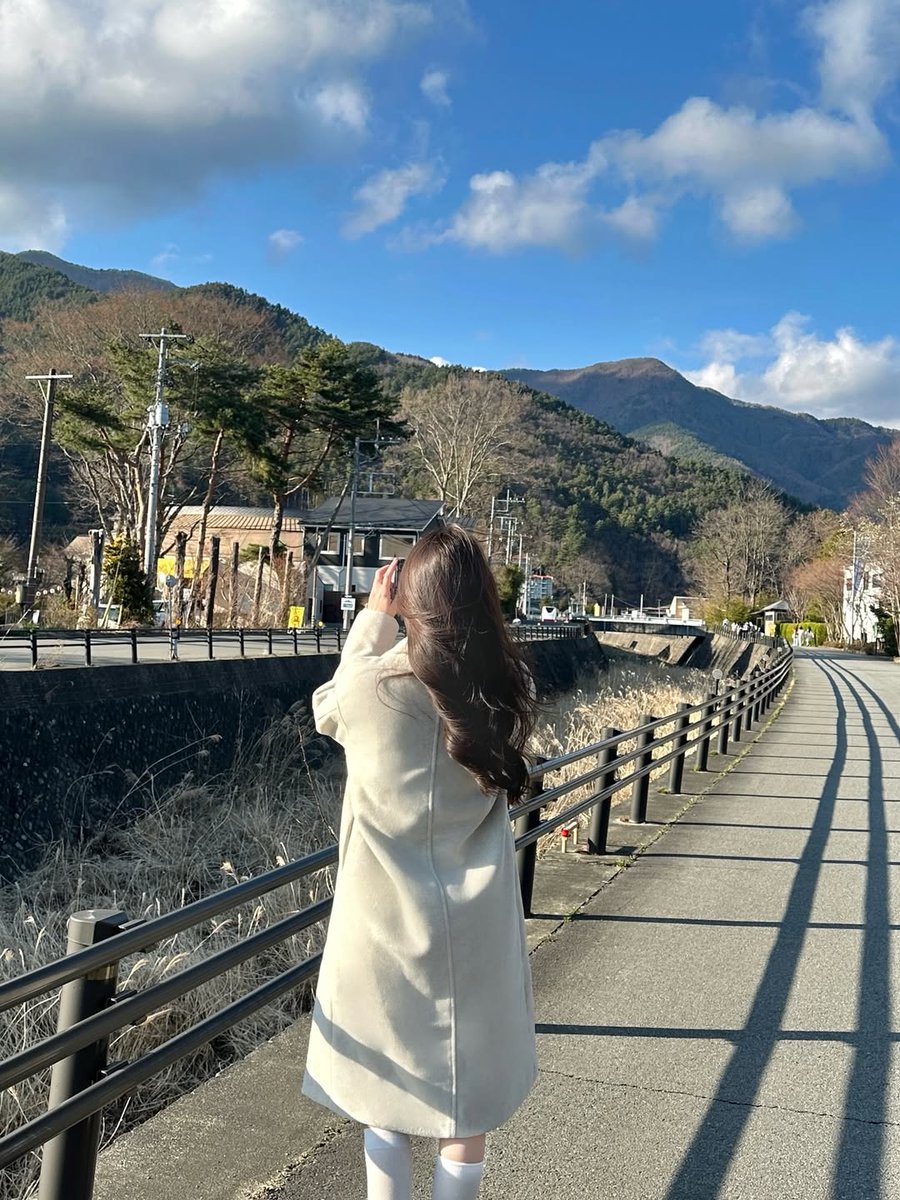 Mia Rose tweet media