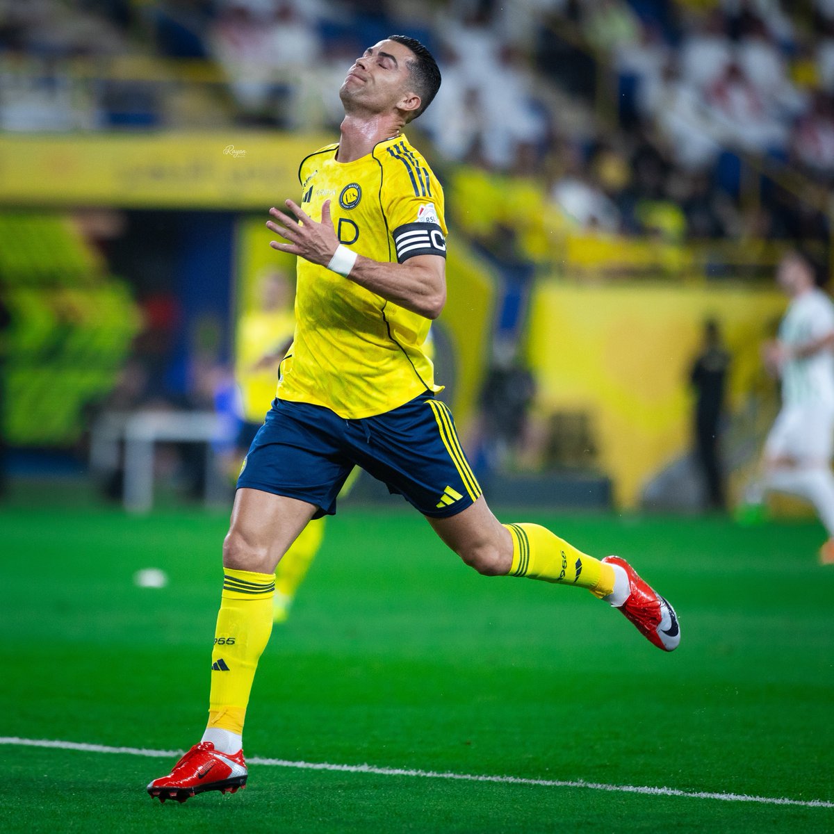 n e e d y tweet media