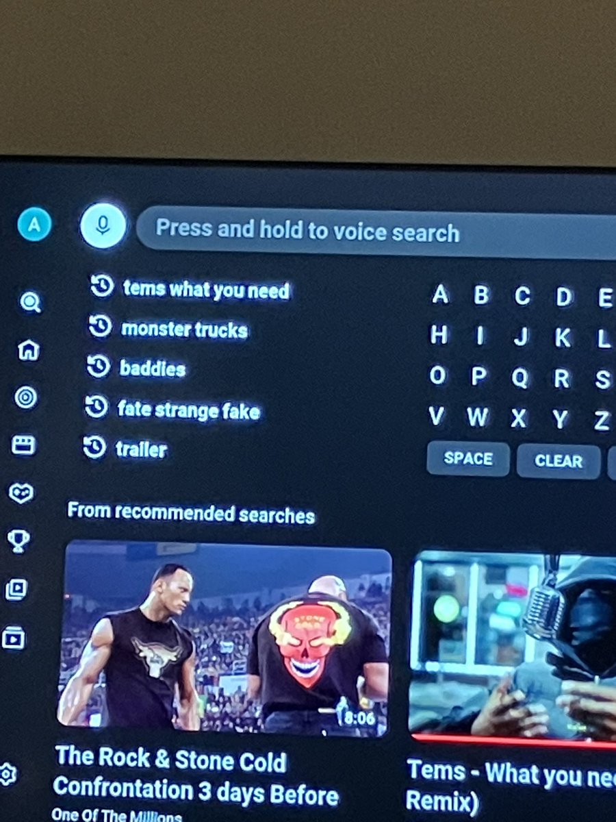 Moongazer tweet media