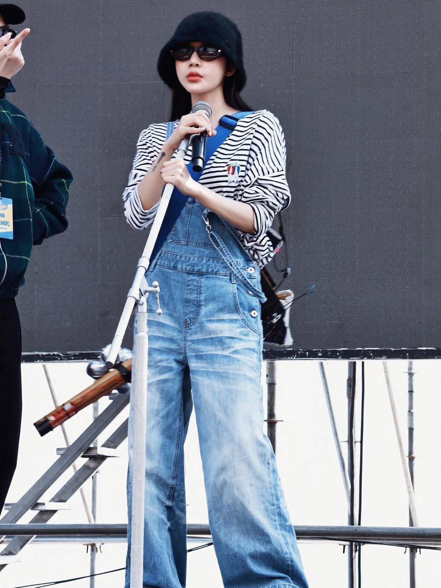 Isabella Müller tweet media