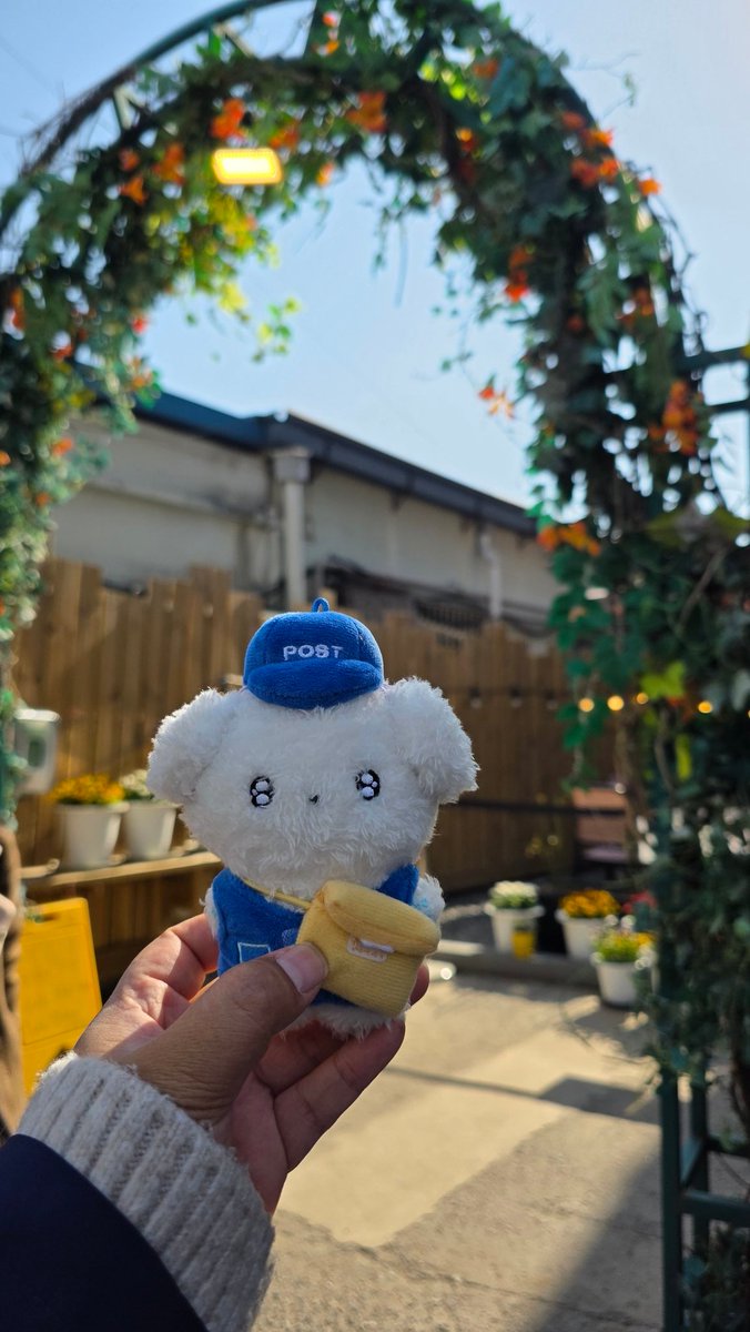 SickaCka tweet media