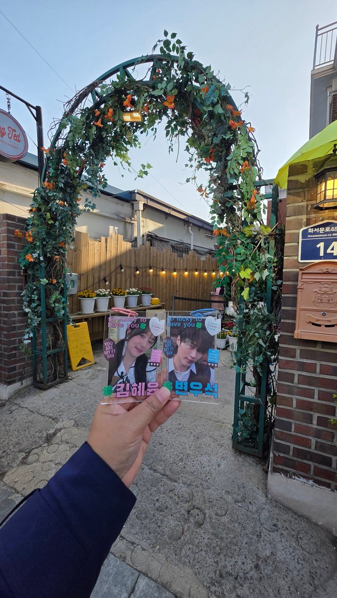 SickaCka tweet media