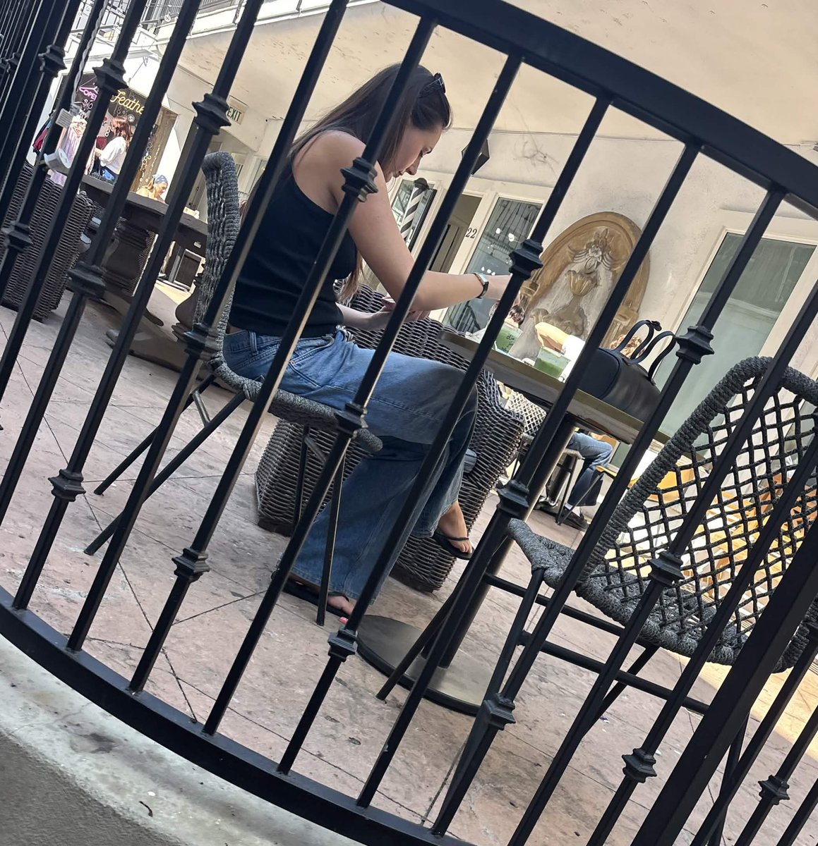 Crack spotted! #buttcrack #asscrack #crackkills