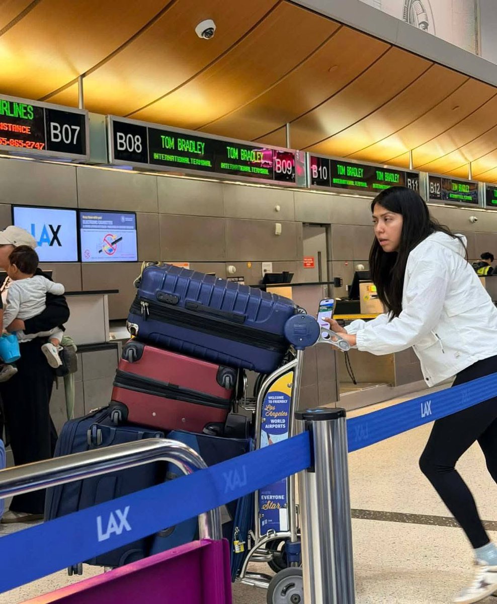 Arturo Herrera tweet media