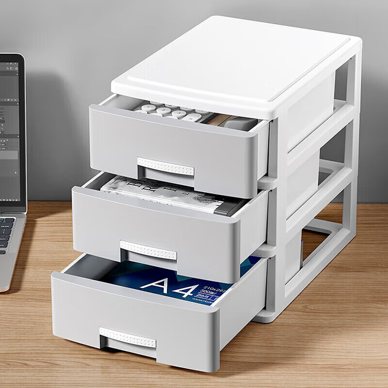 Danielle Coleman tweet media