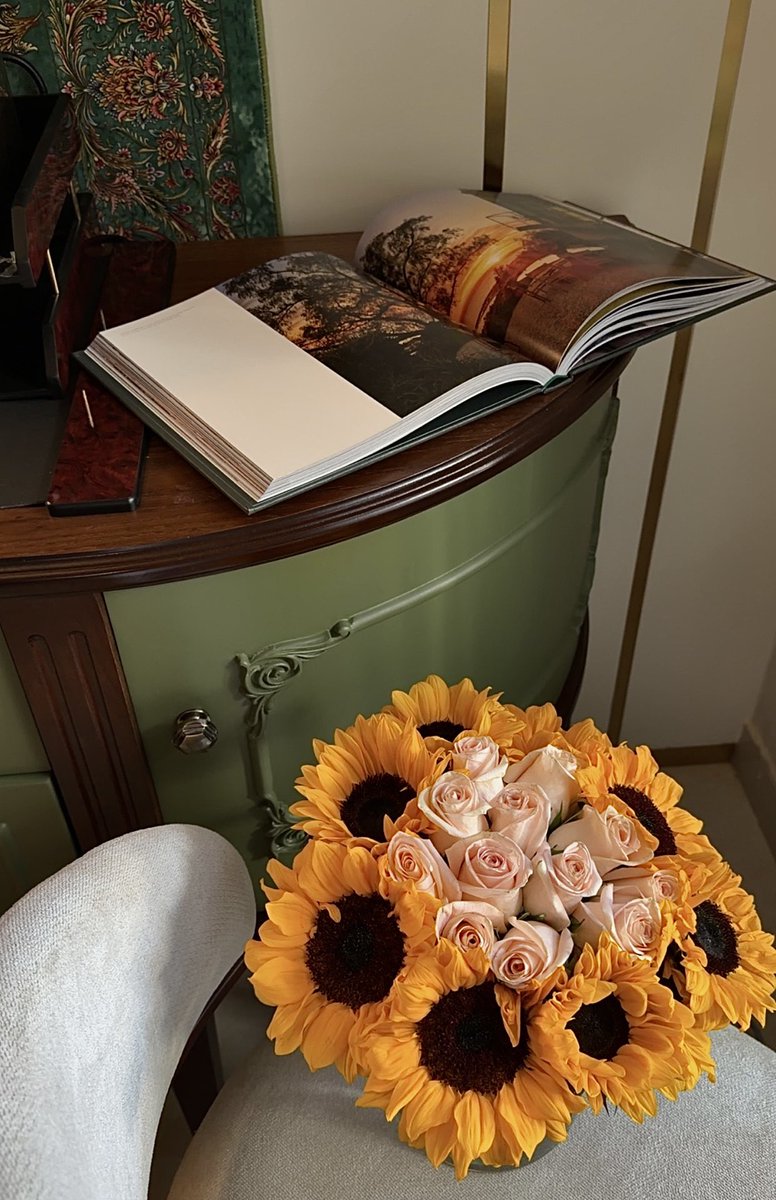 تـاء tweet media