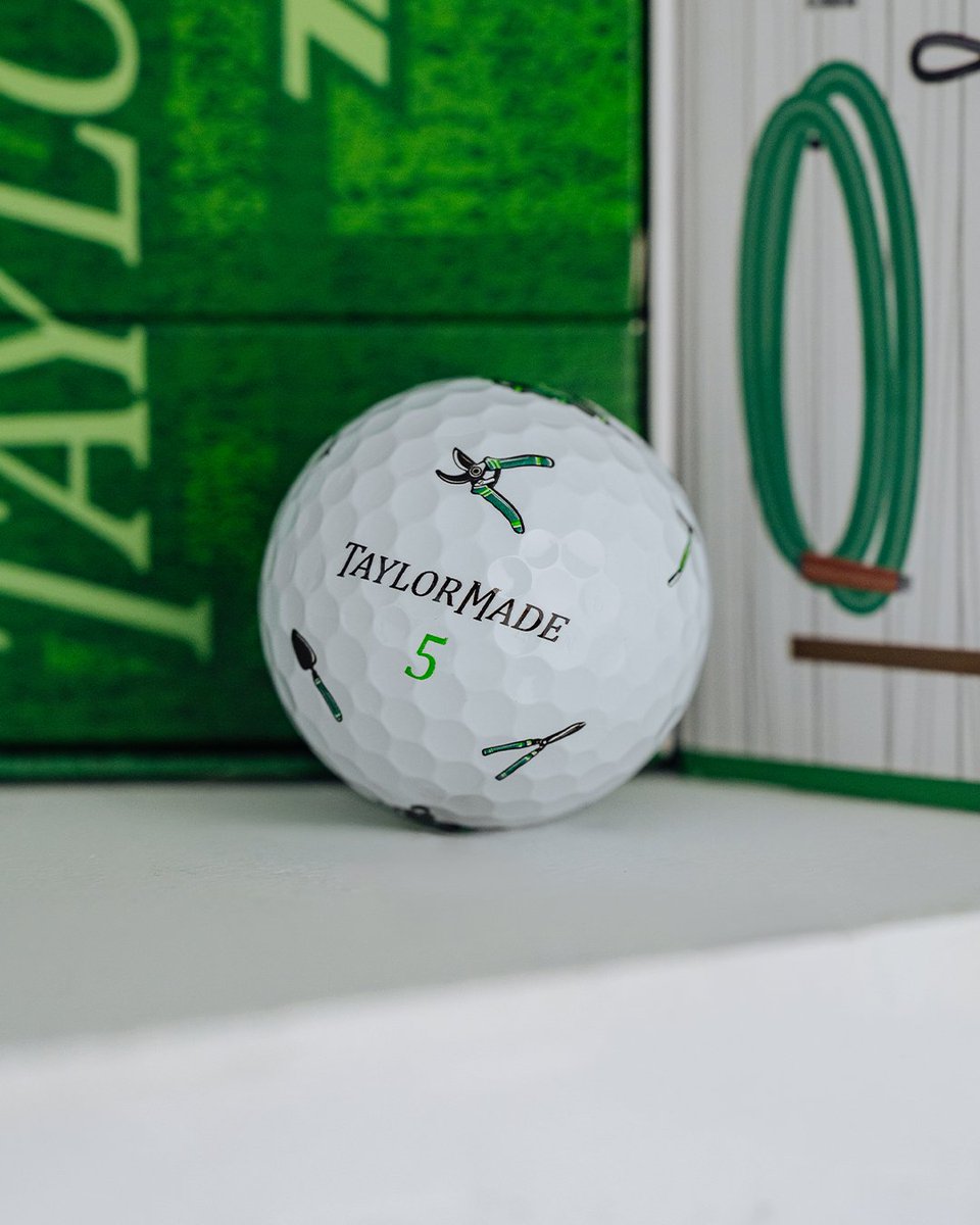 TaylorMadeGolf's tweet photo. Every pristine fairway has a crew behind it. 🪏

Our TP5 and TP5x pix Season Opener golf balls pay homage to the crews that keep the host venue’s course immaculate. The pattern on each ball features all the tools necessary to keep the course in top shape, including shovels, mowers, rakes, and hedge trimmers.  

Celebrate the crews that do all the dirty work here: https://t.co/mmEF2VgtDN