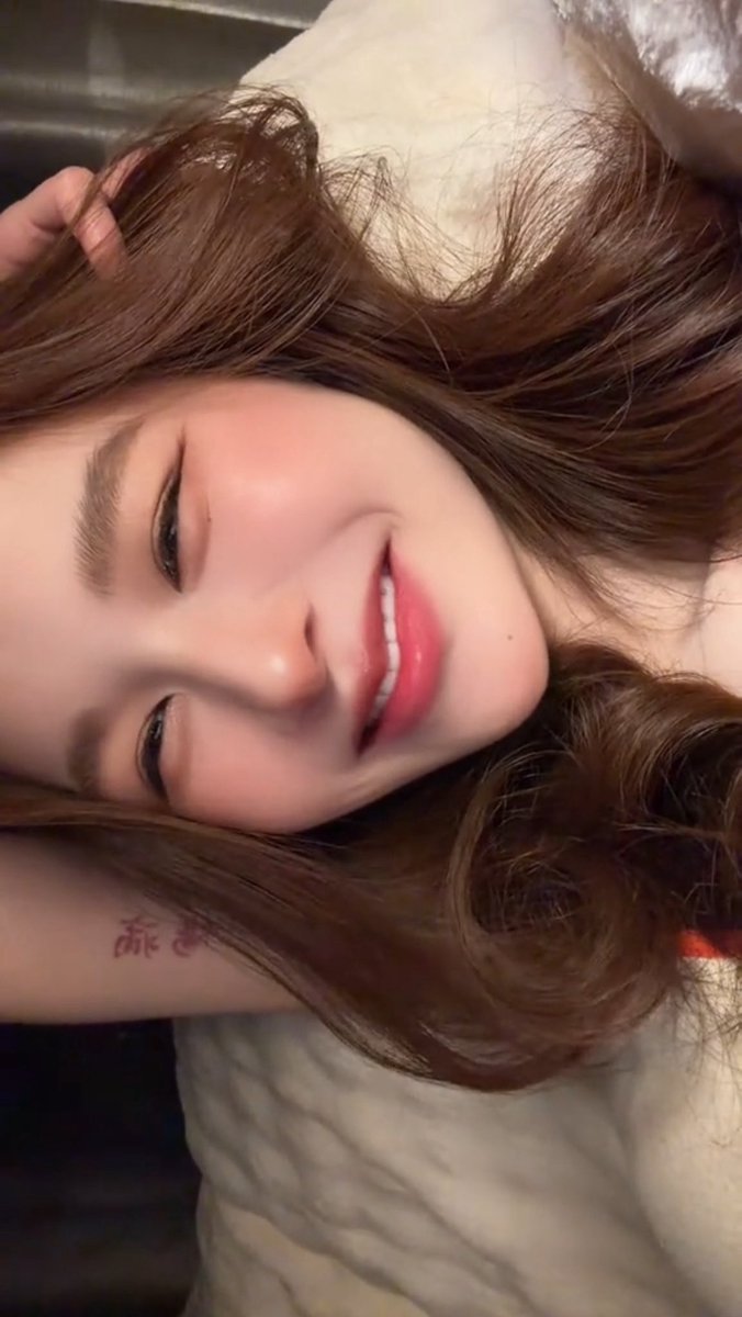 ธชารักทีเคเหนือ🌎✨ tweet media