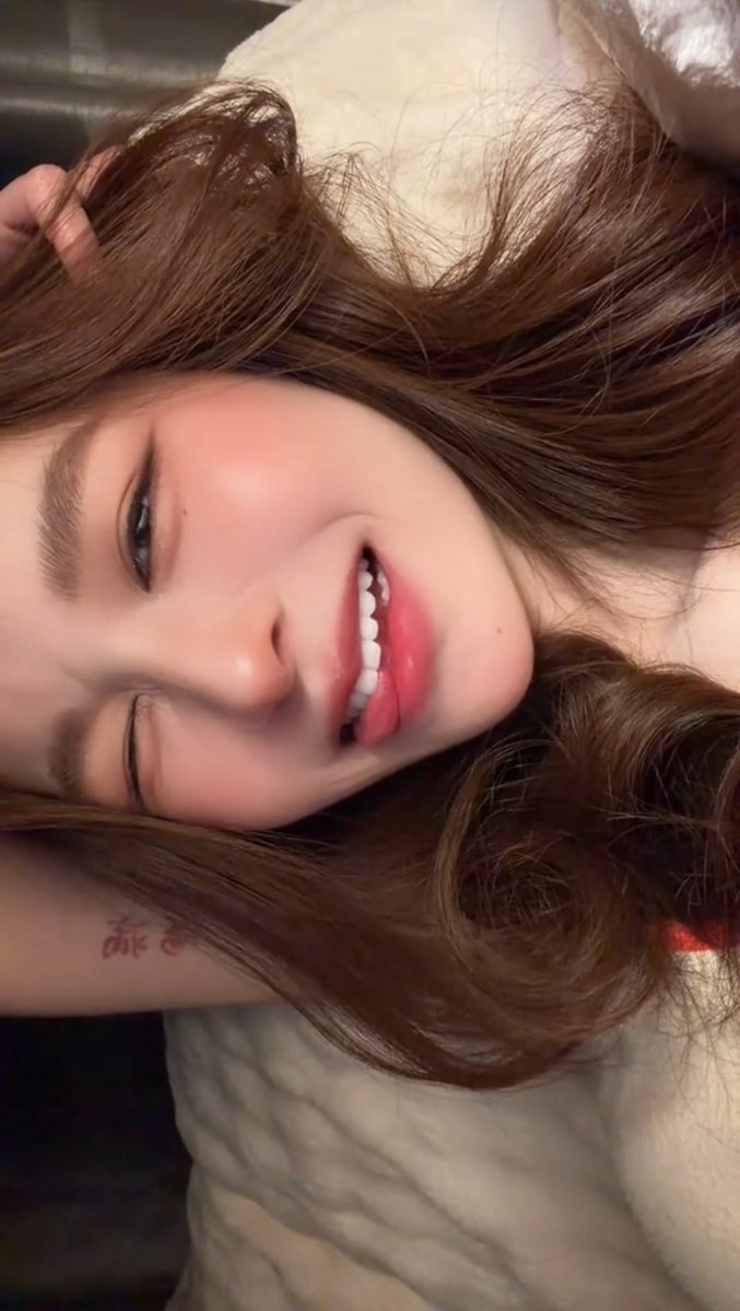 ธชารักทีเคเหนือ🌎✨ tweet media