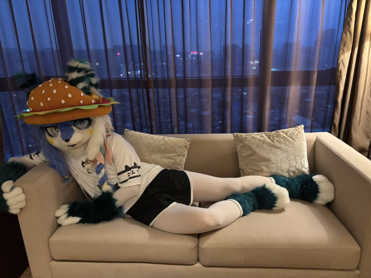 与空月共度良宵◍˃ᵕ˂◍