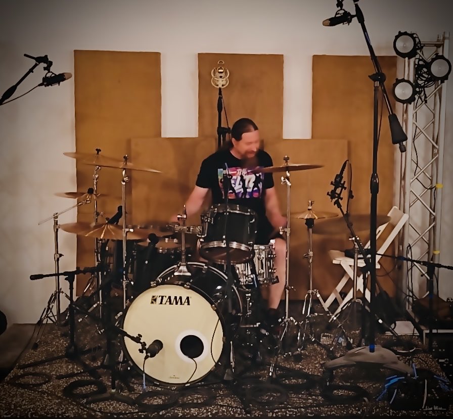 motherofgraves's tweet photo. Drums are officially underway. Day one at Holy Ground with Don behind the kit.
#motherofgraves #profoundlorerecords #deathdoom #melodicdeathdoom https://t.co/XlBmAmUBpH