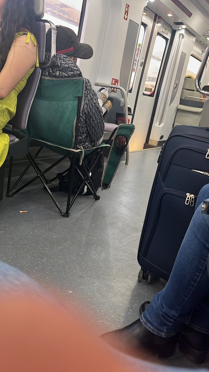 ATorrens tweet media