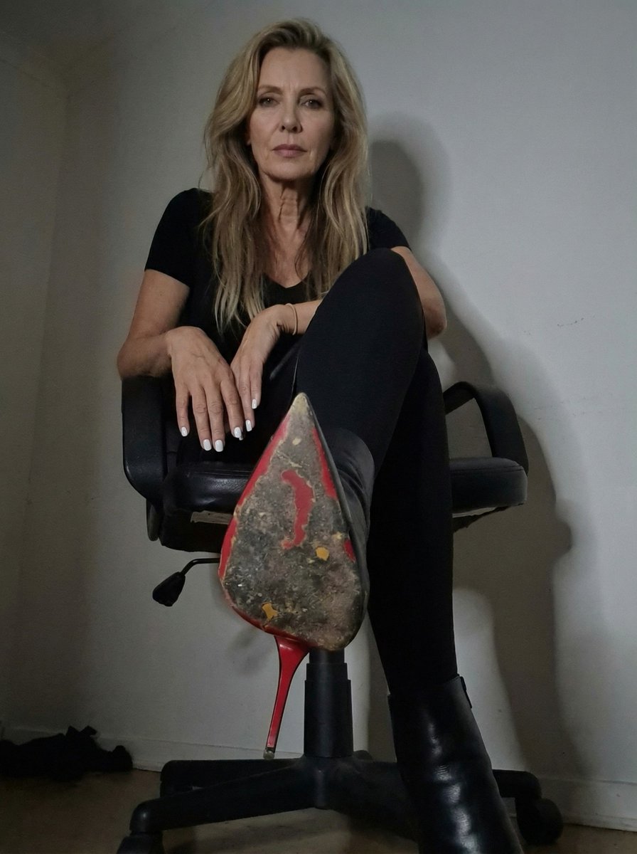 Goddess Rose tweet media