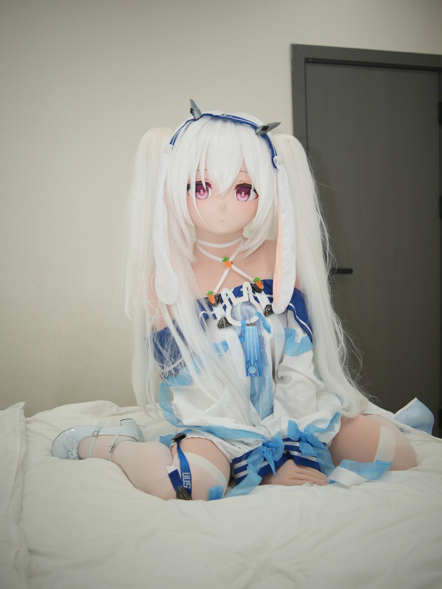 Talkie44's tweet photo. #kigurumi #碧蓝航线 #Lolita #过膝袜 #白丝 https://t.co/KXQb874QGi
