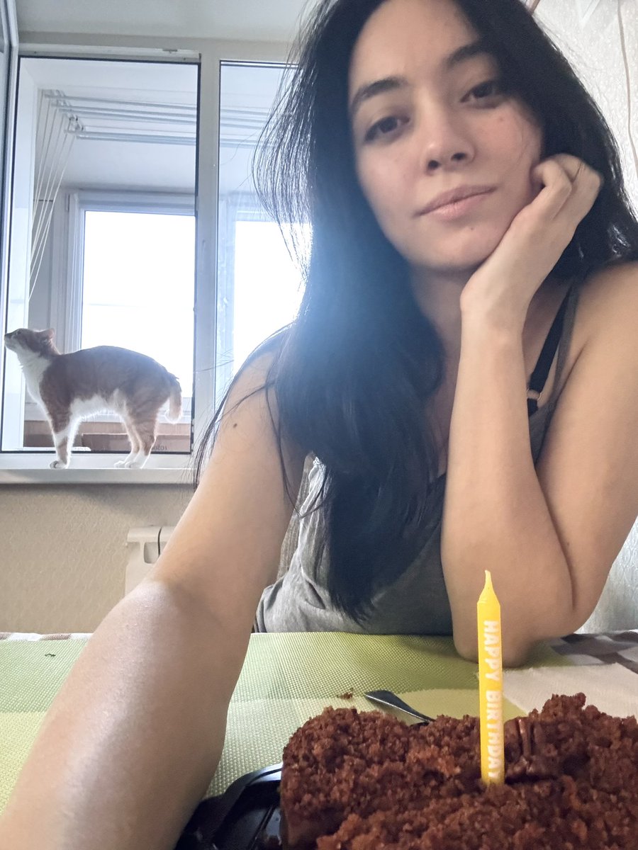 котофея tweet media