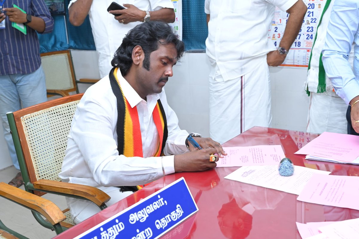 Captain News tweet media