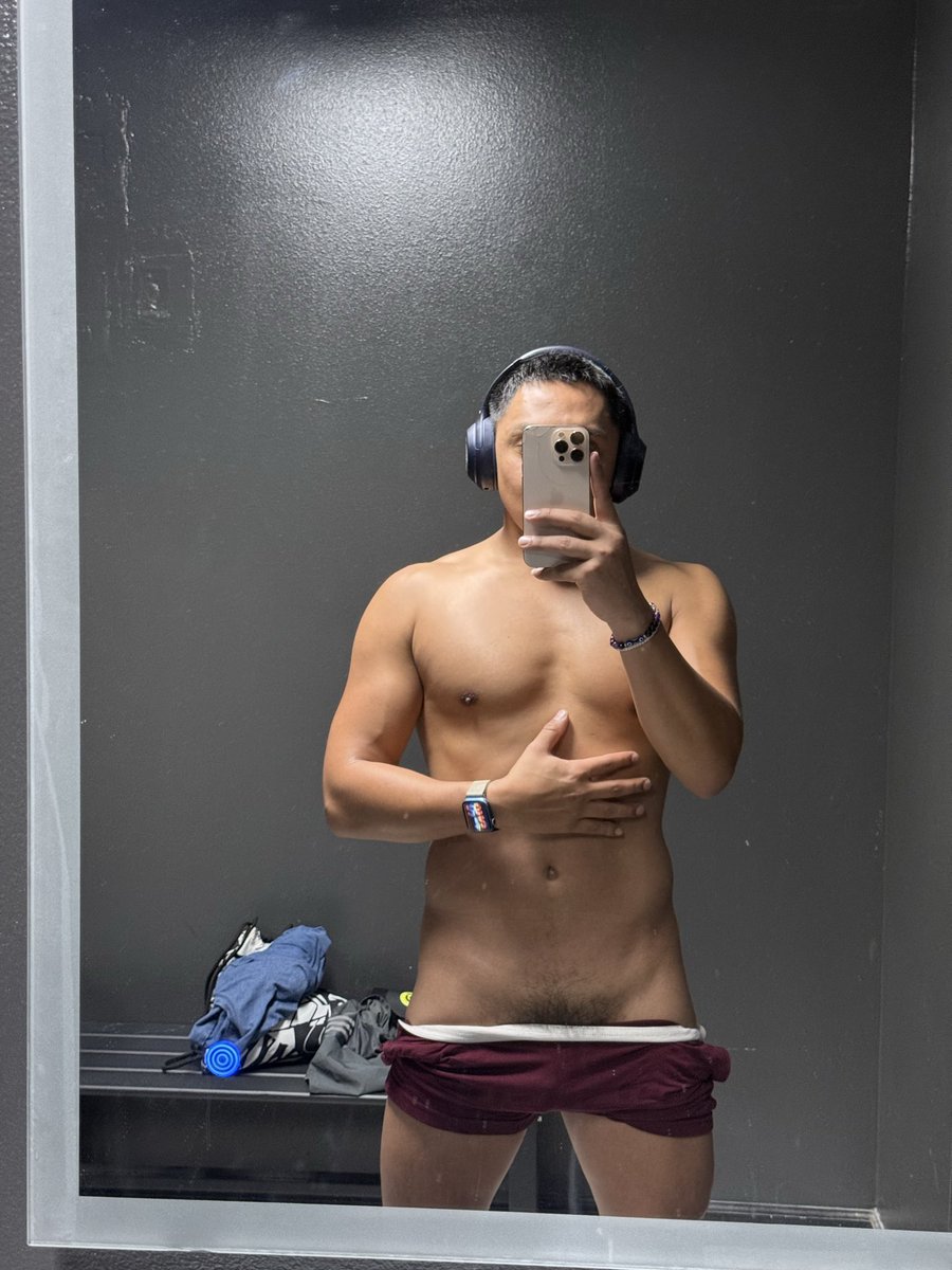 RoyalFinDomX's tweet photo. Application for sugar sponsor now open 💸

#SugarDaddy #SugarMommy #SugarBaby #SpoilMe #LuxuryLifestyle #HighValue #GenerousMen #RichLifestyle #SpoiledLife #MutualBenefit #EliteDating #UpgradeYourLife #WorthIt #TreatMeRight #AttractDontChase #DMMe #PremiumVibes #VIPOnly https://t.co/jBRQgWqFW7
