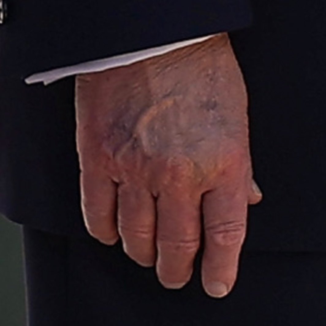 NewsWire tweet media