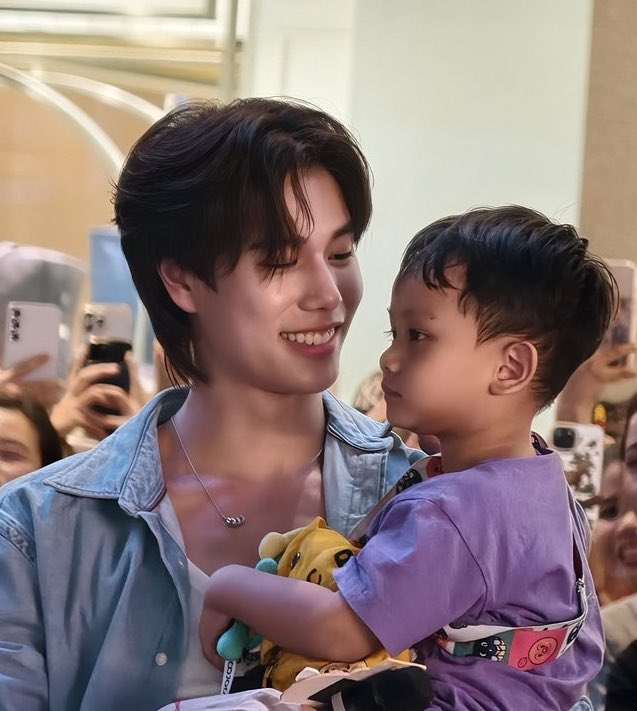 gabs • peach and me tweet media