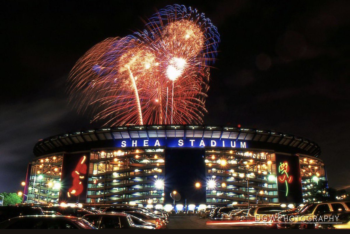 SheaHello tweet media