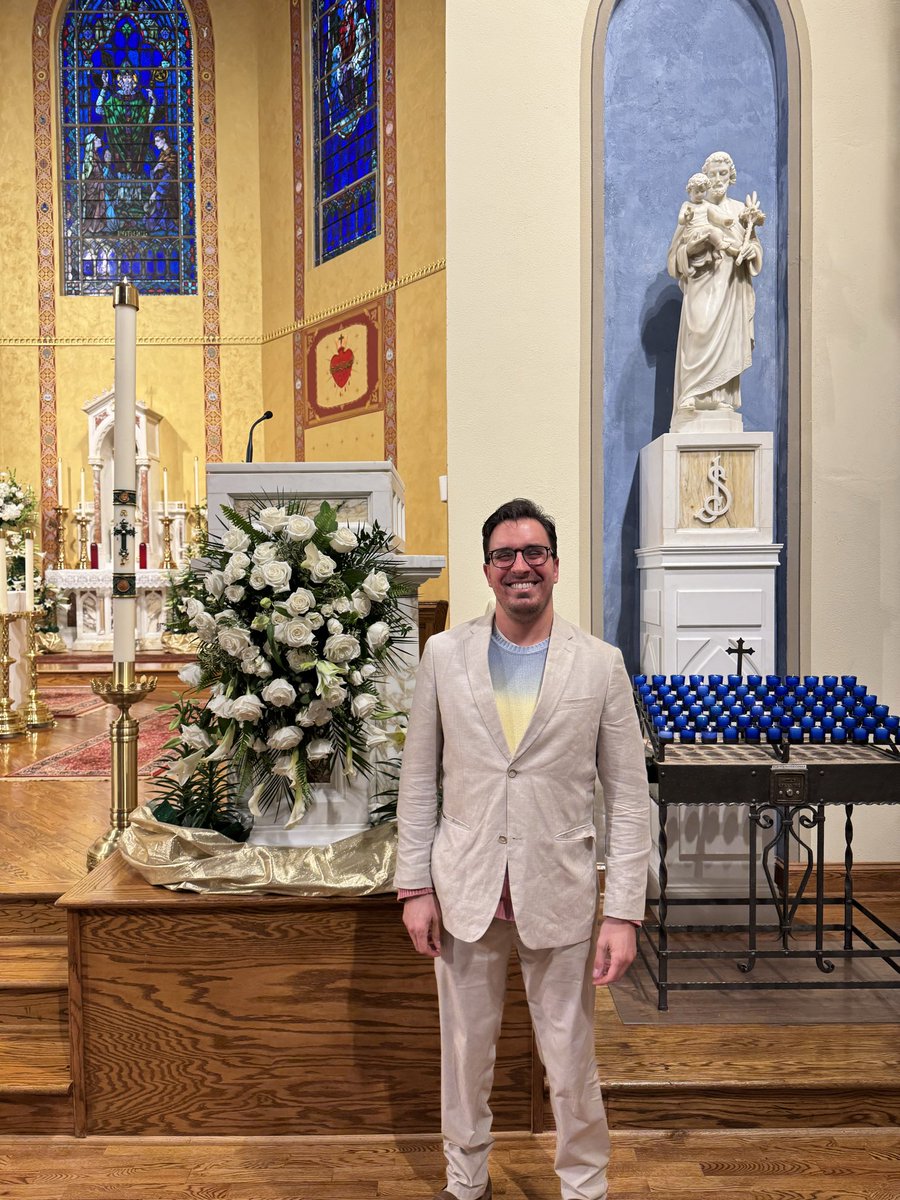 GeoffJChiles's tweet image. #ChristusRex