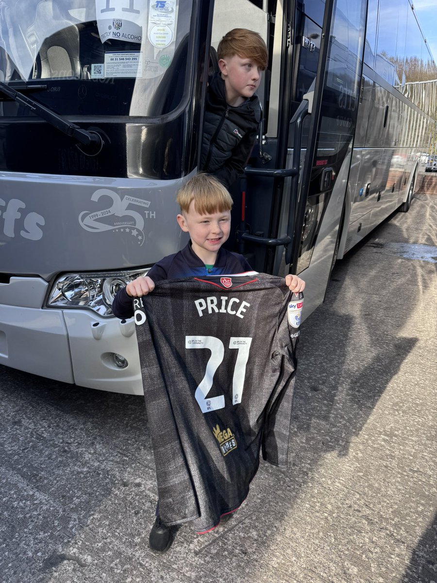 Liam Dunn 𓅪 tweet media