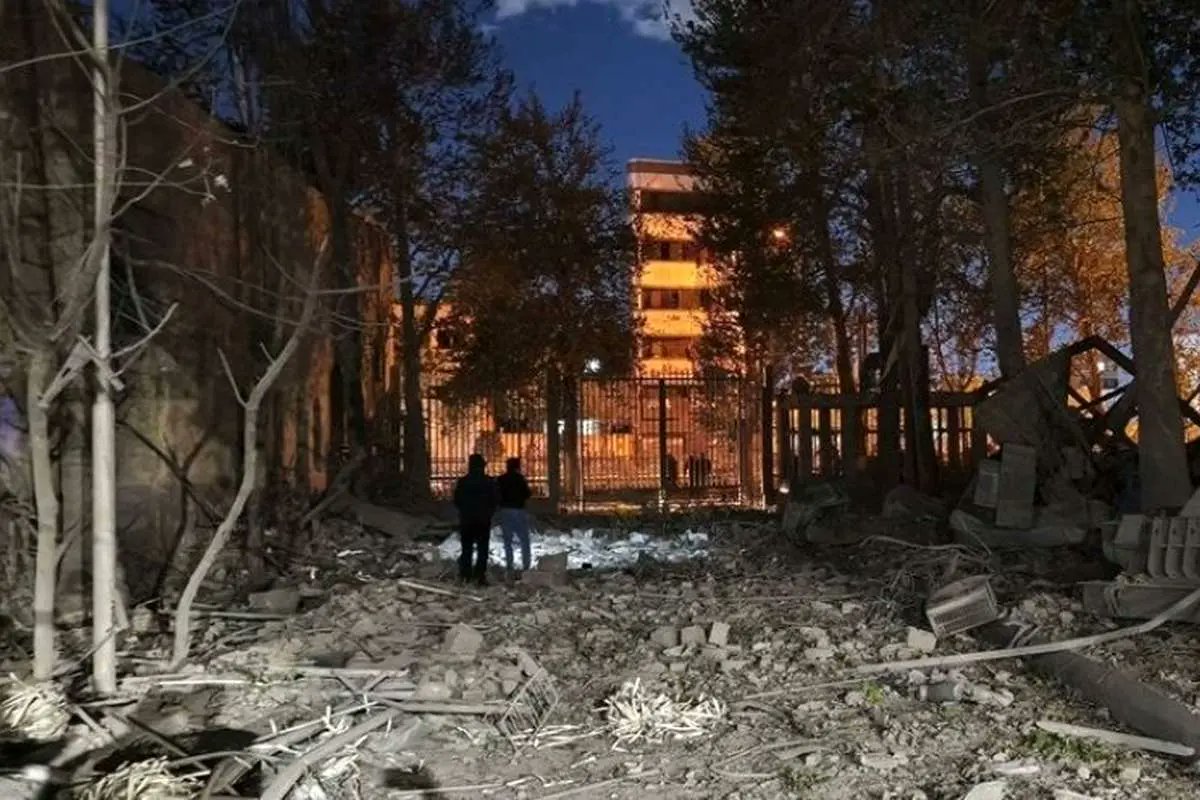 Longe de todo mal e feiúra (Fatemeh) 🟩الله🟥 tweet media