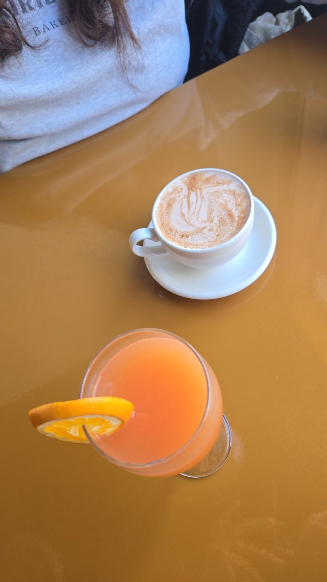 Drunk Dividends 🥂 Small Biz & Finance tweet media