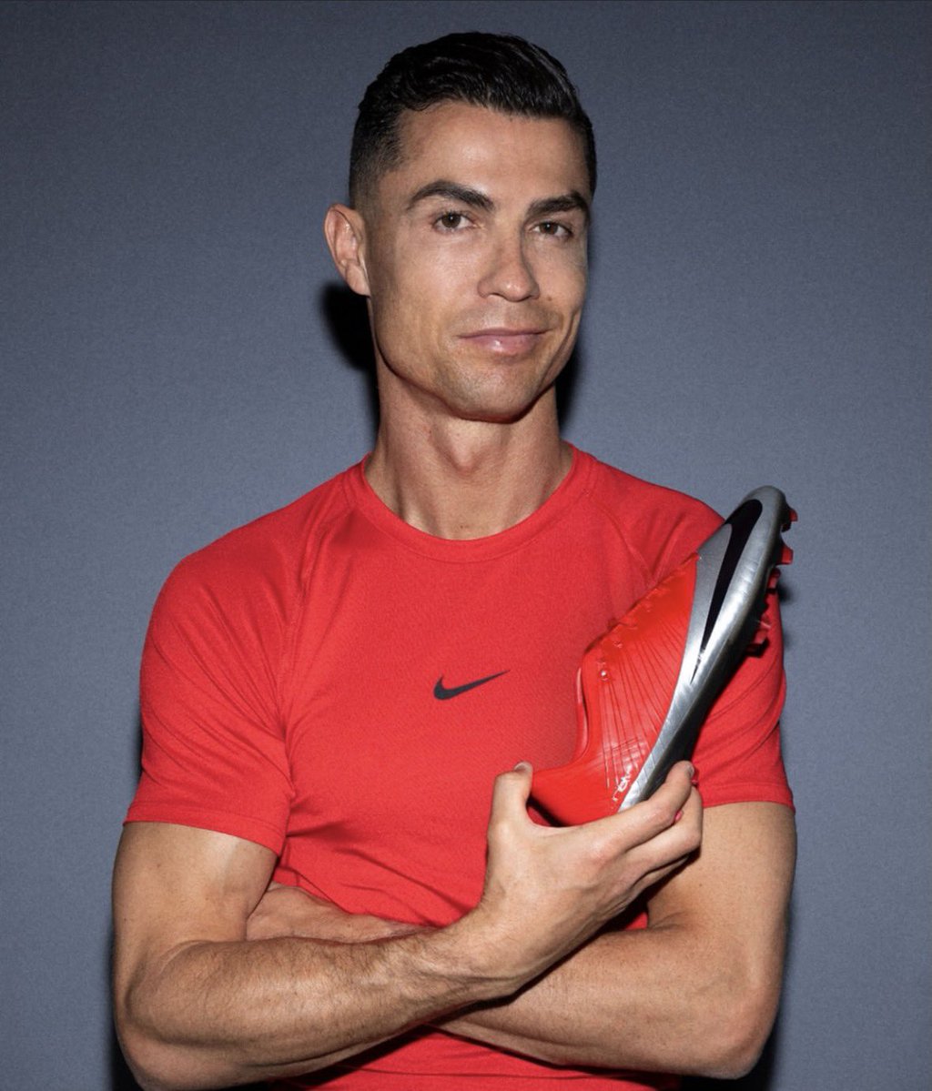 𝙍𝙚𝙙 ☄️(fan) tweet media