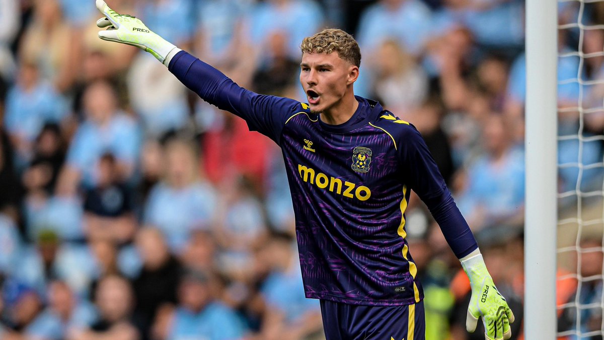 Andrew James tweet media