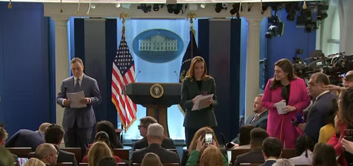 PIC | صـور من التـاريخ tweet media