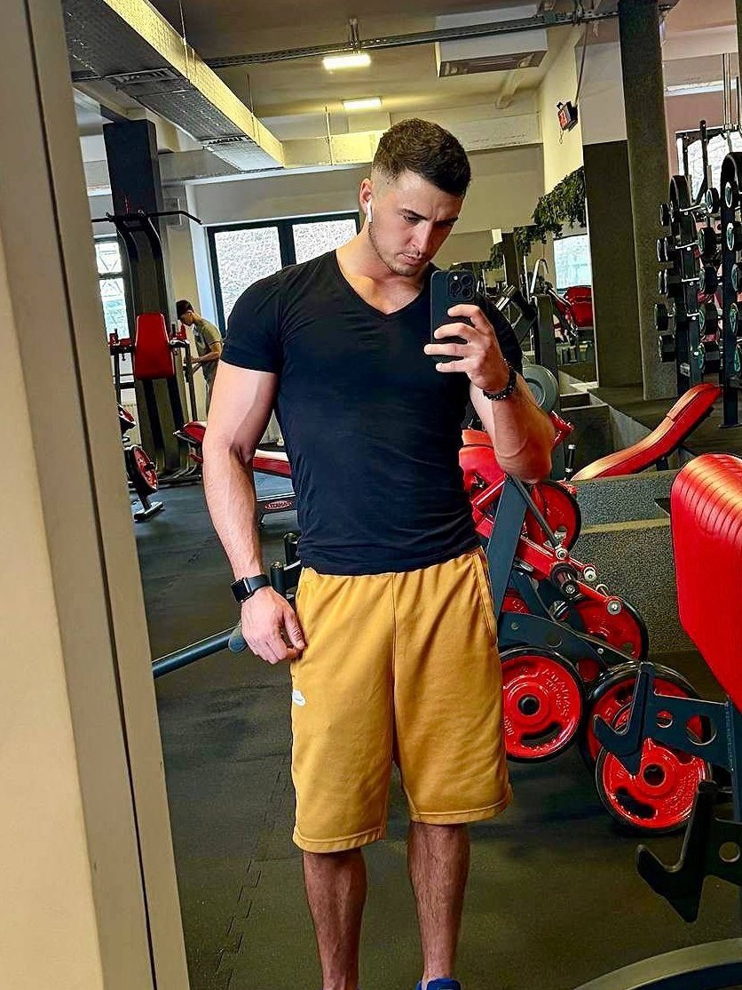 Paul black 🖤 tweet media