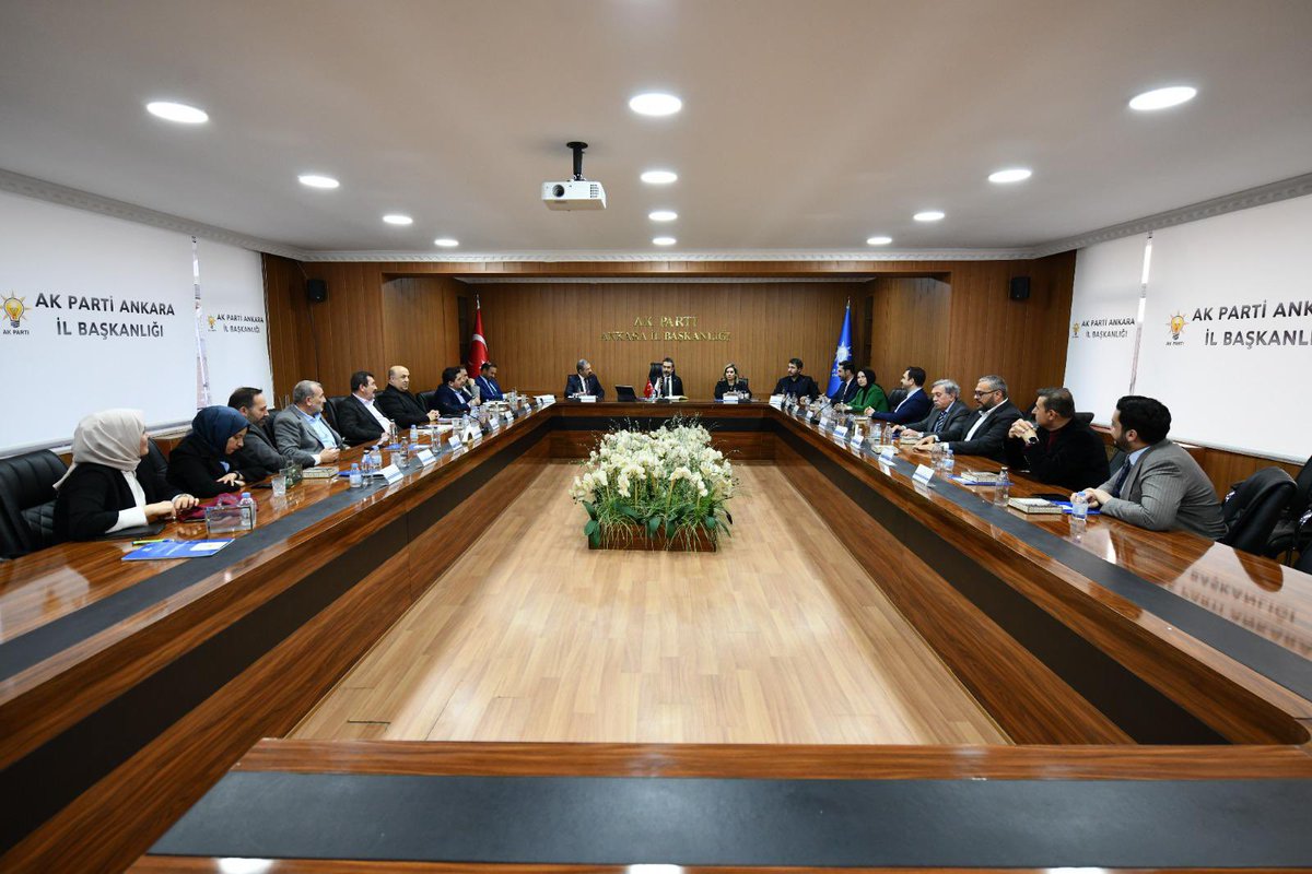 İl Başkanımız Sn. <a href="/hakanhanozcan/">Hakan Han ÖZCAN 🇹🇷</a> başkanlığında haftalık Olağan İl Yürütme Kurulu Toplantımızı gerçekleştirdik.