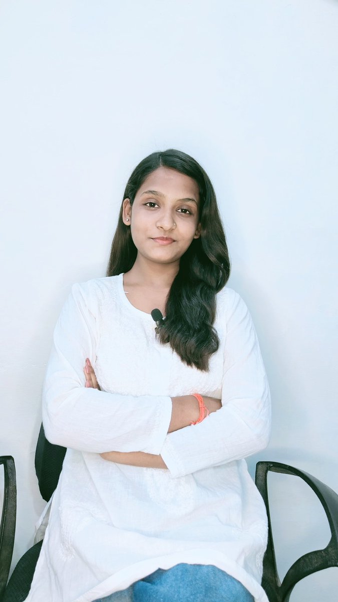 आकांक्षा द्विवेदी tweet media