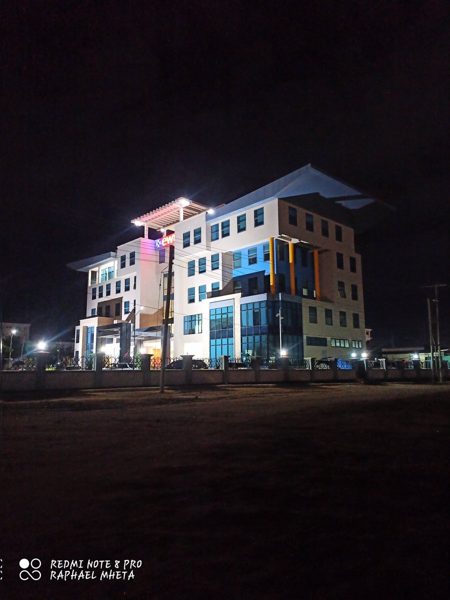 RaphaelMheta's tweet photo. 📸
#RedmiNote8Pro https://t.co/VEiagi2sRm