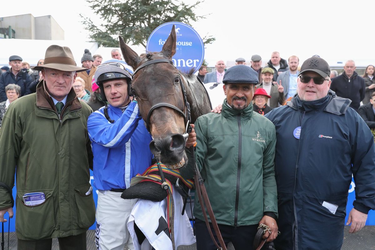 WillieMullinsNH's tweet photo. Proof that class never fades 💙

Energumene and @PTownend land the Grade 2 Underwriting Exchange @Fairyhouse Chase this afternoon 🙌🥇

Congratulations to owner Tony Bloom and groom Imran 👏

📸 Caroline Norris https://t.co/hRehTIjAEC